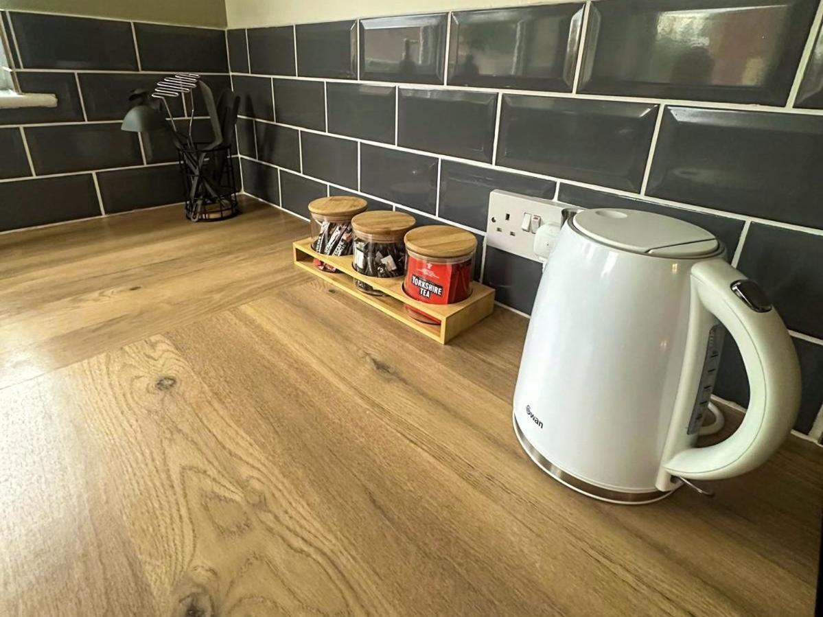Cecil House - Stylish 2-Bed, Sleeps 5 Guests, Free Parking, Close To Cathedral, Bars & Restaurants Lincoln Exteriör bild
